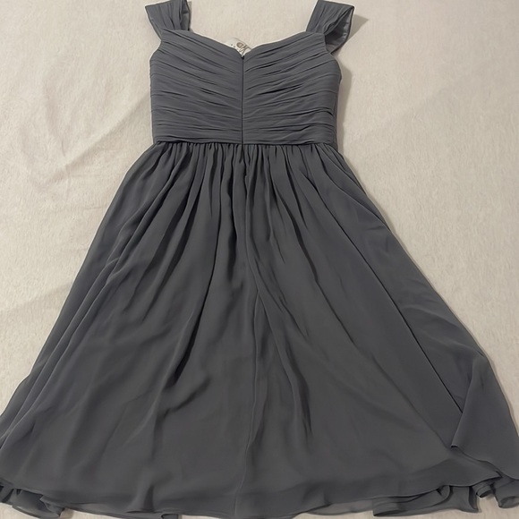 Awei Bridal Grey Chiffon Ruched Dress..NEW.. Size 2 Bridesmaid Formal Cocktail - Picture 4 of 4